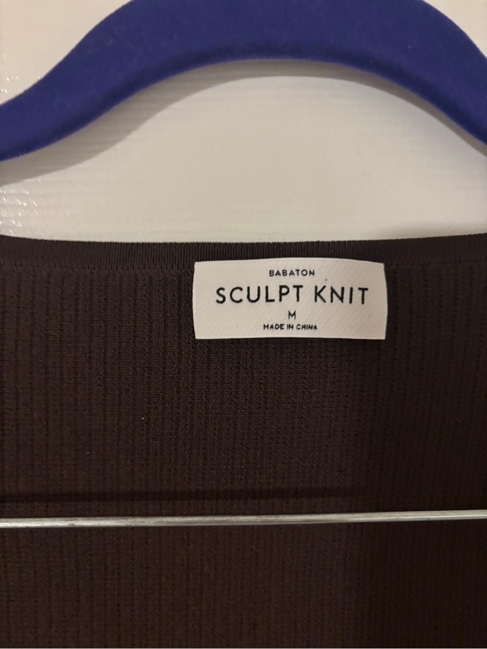Babaton Aritzia Sculpt Knit Sweetheart Size M - Picture 5 of 8